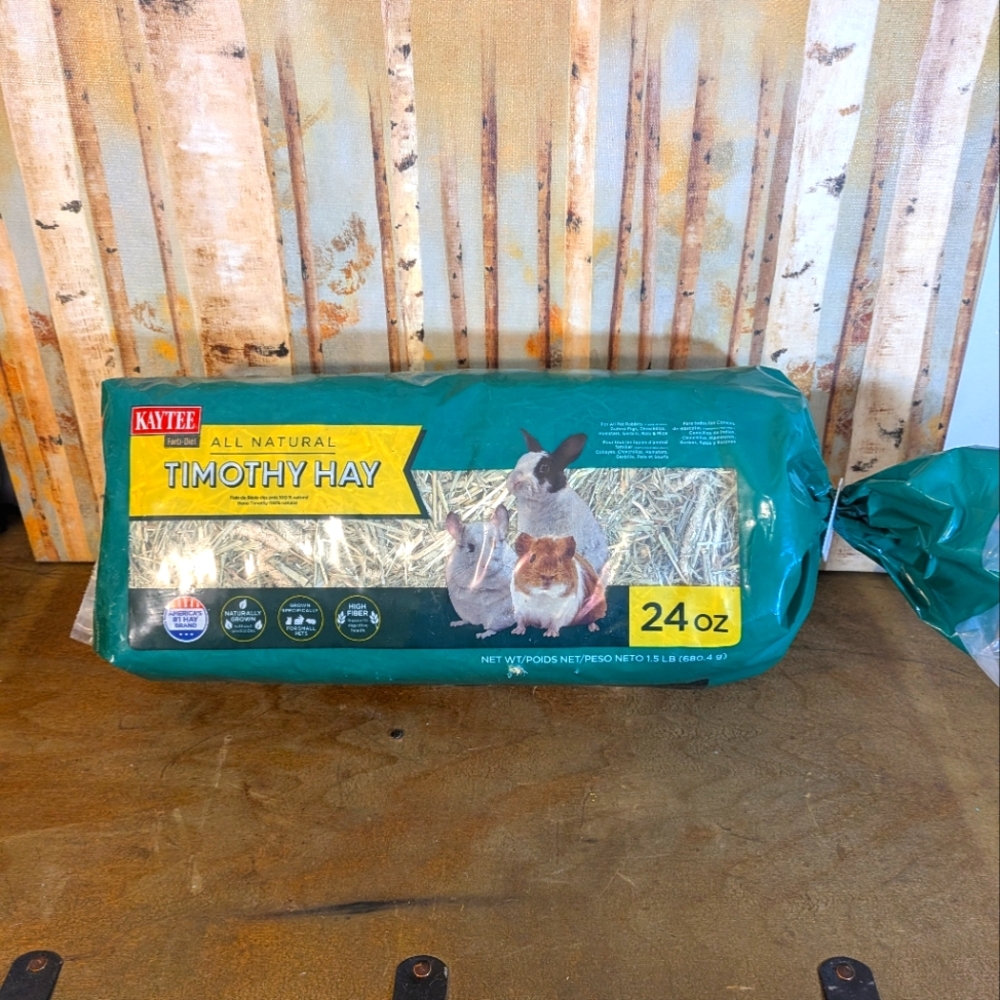 ❄️Kaytee Timothy Hay 24 oz